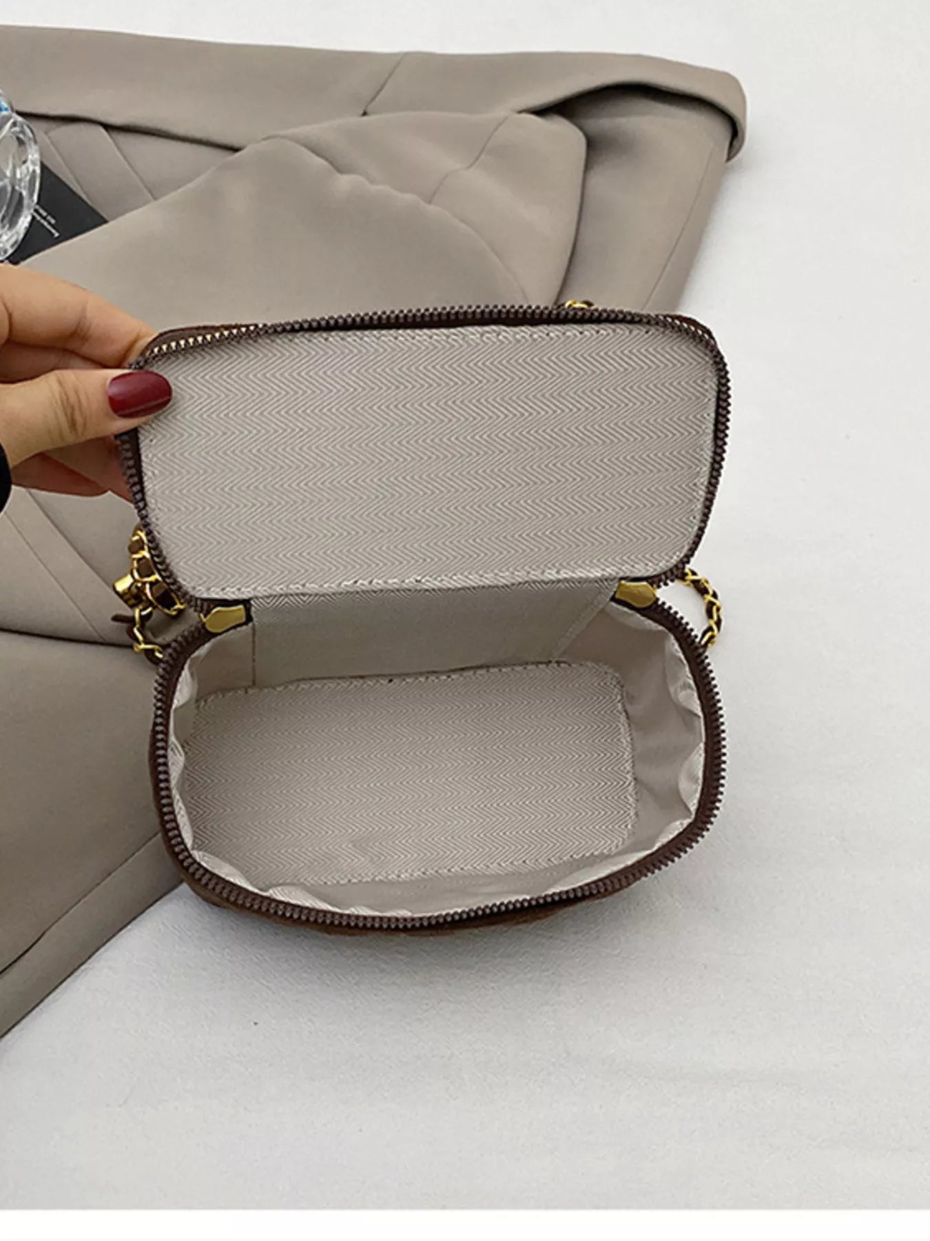 cb47e9c7b1c64c8c834fc1a936fe1b8a-Max-Origin